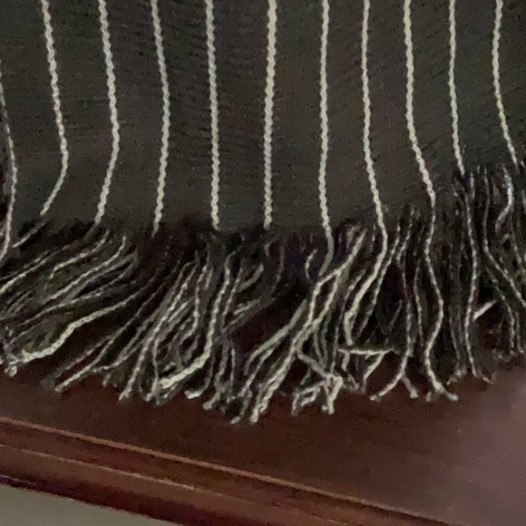 Striped dark grey and light grey Scarf - Picture 2 of 8